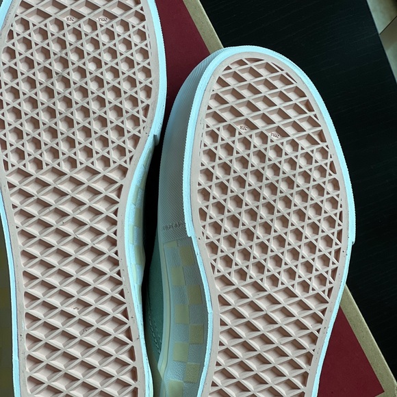 Vana slip-on Pro. - Picture 6 of 6